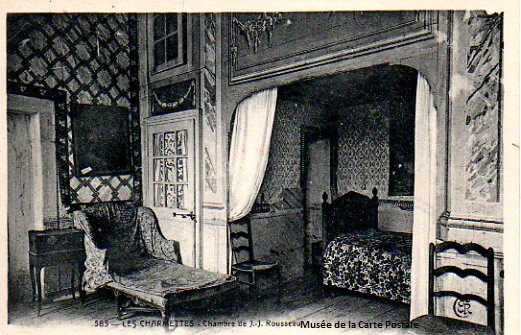 Carte postale ancienne représentant la chambre de Rousseau dans la maison des Charmettes.