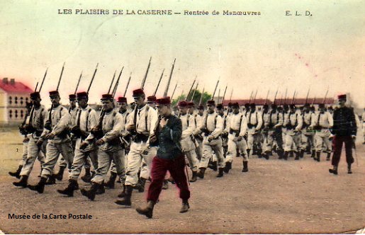 Carte postale militaire ancienne.