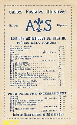 Carte postale publicitaire, représentant le catalogue de l'éditeur de cartes postales AS, exposée au musée de la carte postale à Antibes.