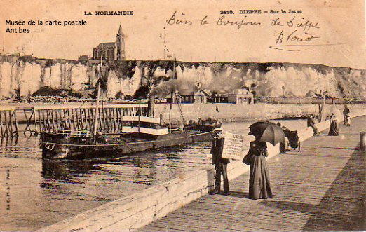 Carte postale de la jetée de Dieppe.