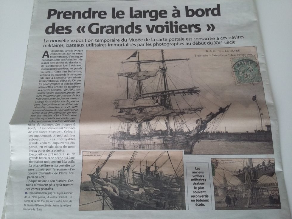 Article Nice Matin du 14/04/2018 sur l'exposition des grands voiliers au Musée de la Carte Postale, à Antibes.