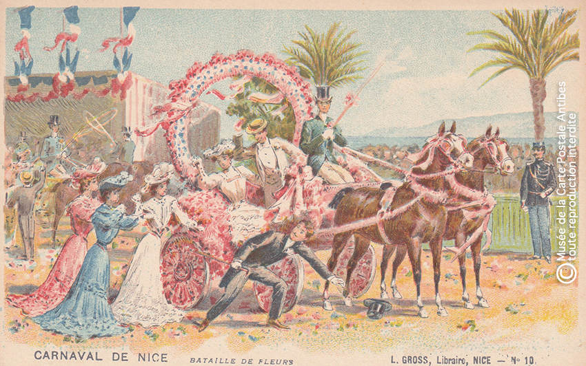 Carte postale ancienne représentant une bataille de fleurs au Carnaval de Nice, issue des réserves du Musée de la Carte Postale situé à Antibes.